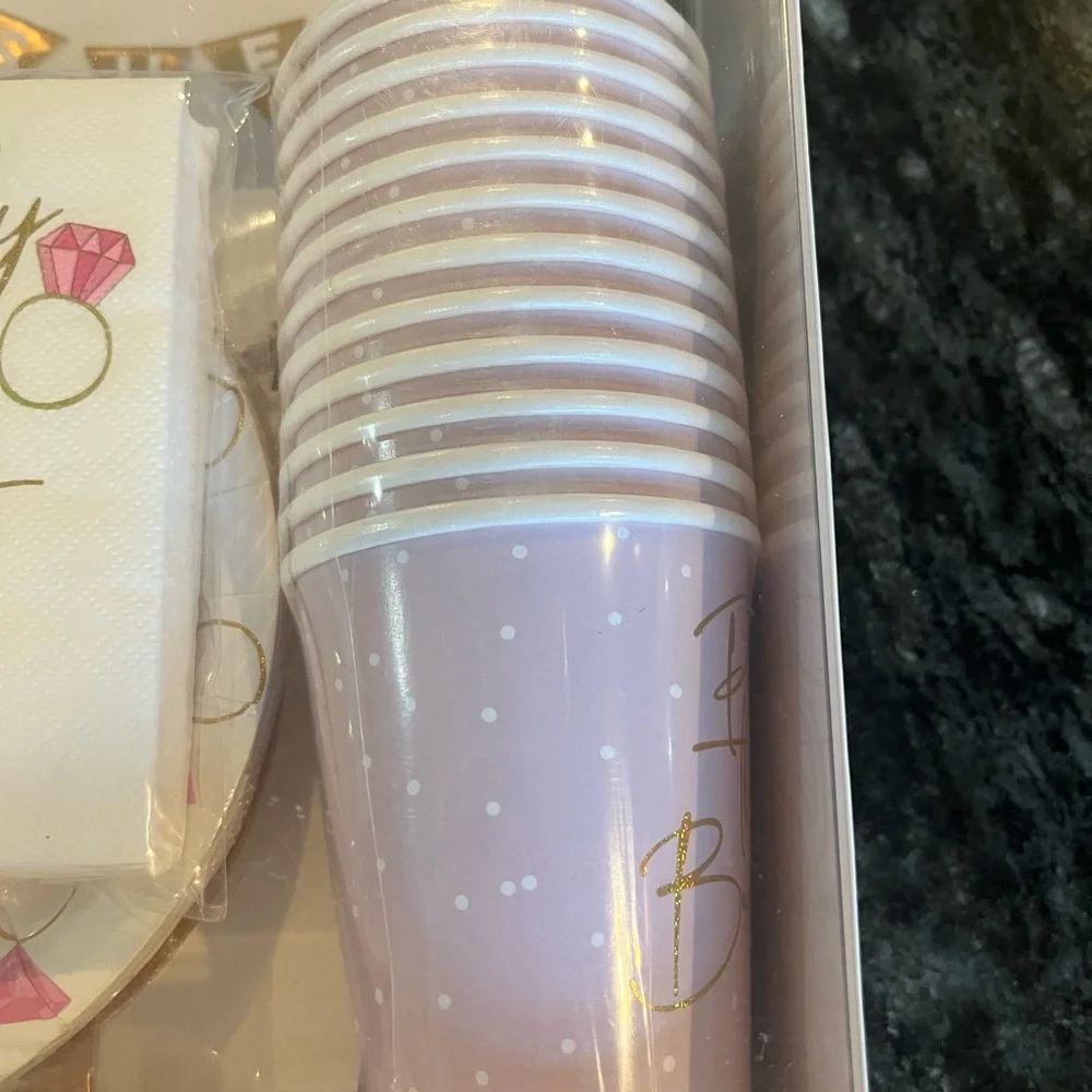 Slant Collections 'She Said Yes' Party Supplies- Pink and Gold